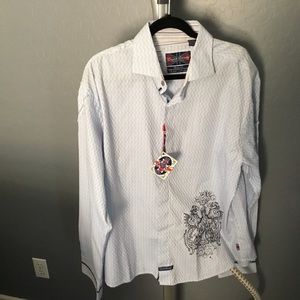 Men’s English Laundry dress shirt.